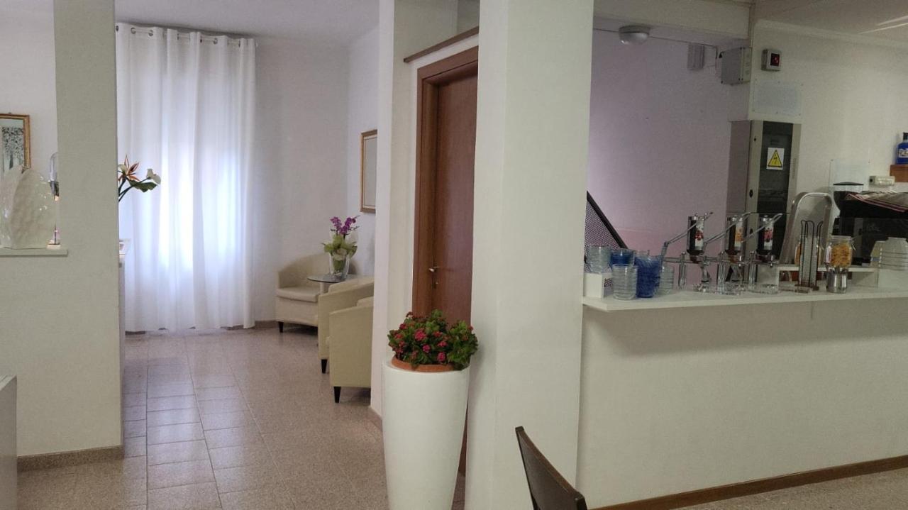 Villa Rosa Loano Exterior foto